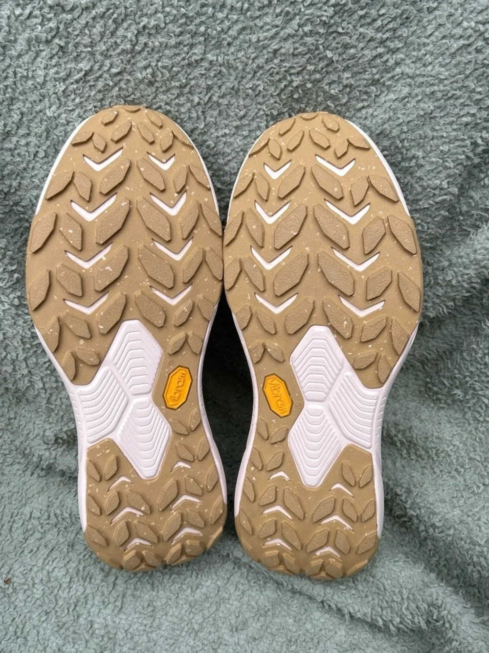 Hoka One One Transport Chukka Women's GORE-TEX Off-White and Tan Trail Sneaker